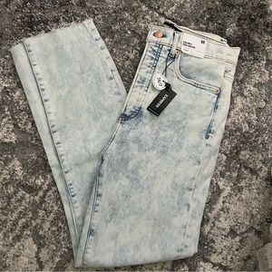 NWT Slim ankle super high rise Express jean size 6R